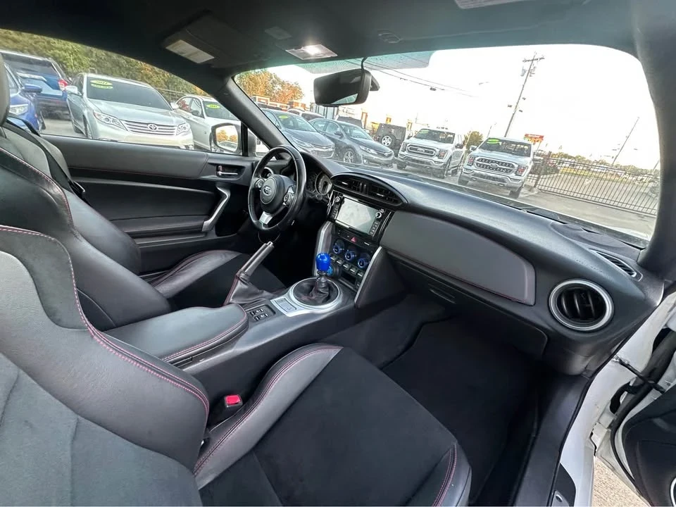 2019 Subaru BRZ 1st Gen - Image 17 of 19
