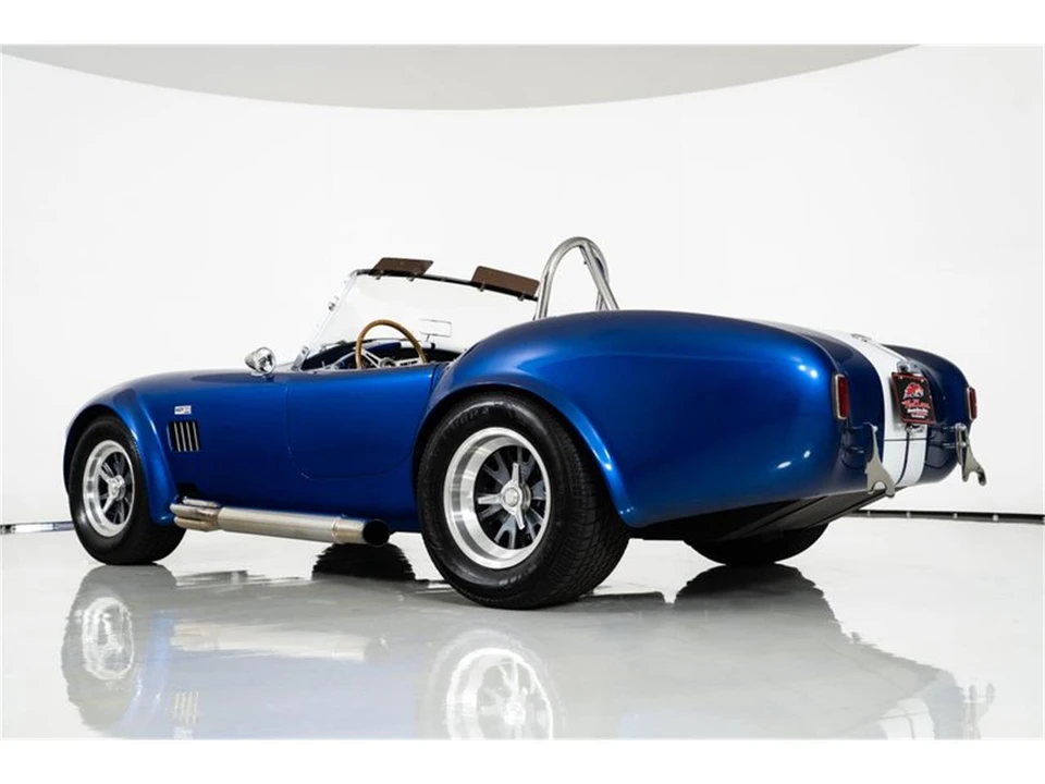 2019 Superformance - Image 8 of 31