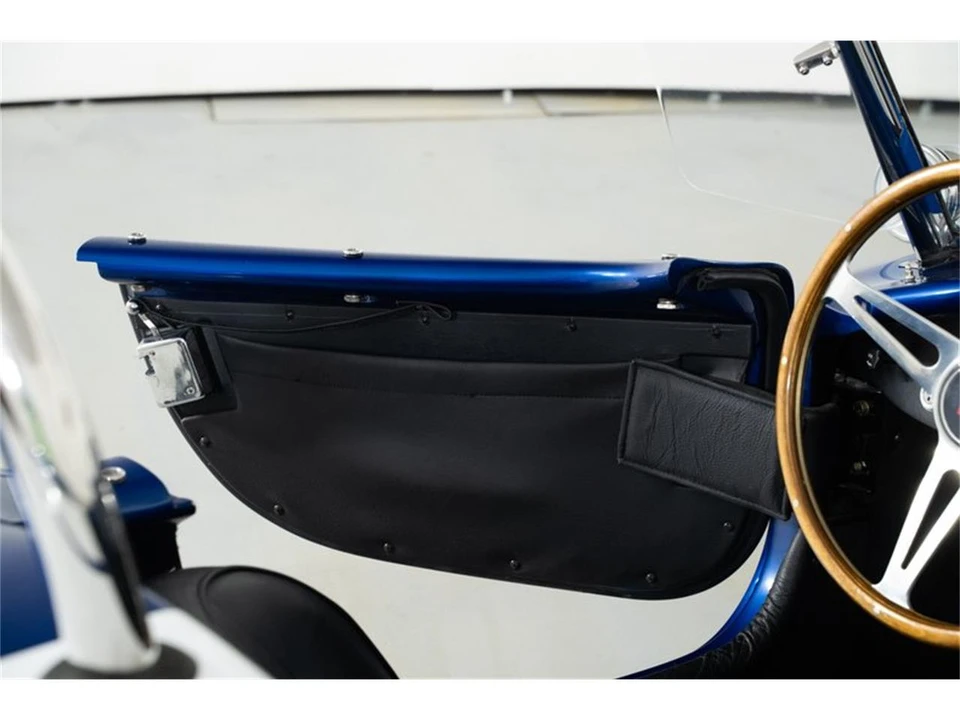 2019 Superformance - Image 16 of 31