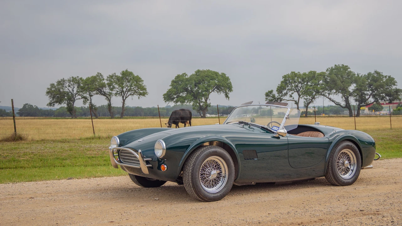 2019 Superformance - Image 7 of 31
