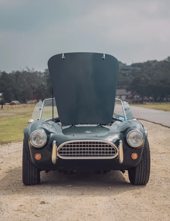 2019 Superformance - Image 8 of 31