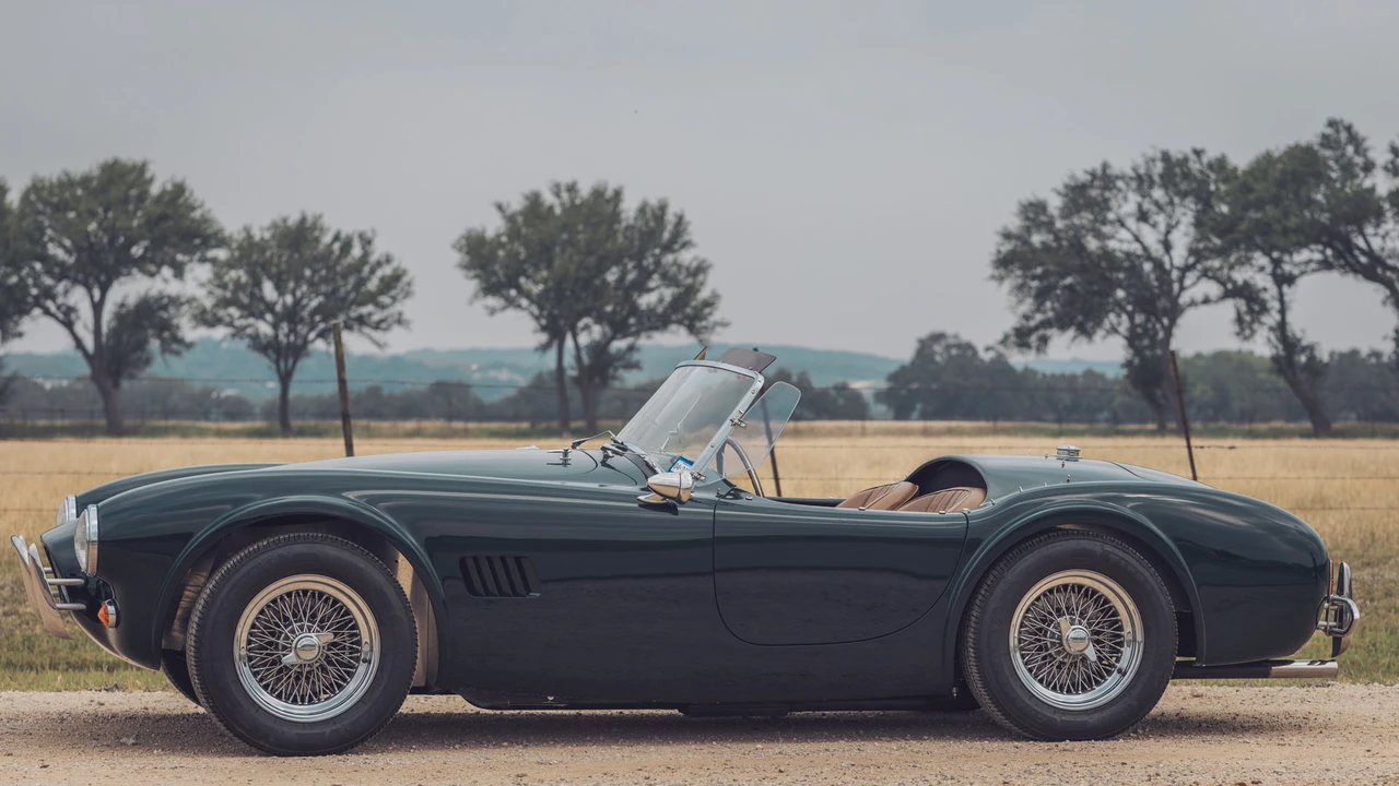 2019 Superformance - Image 9 of 31