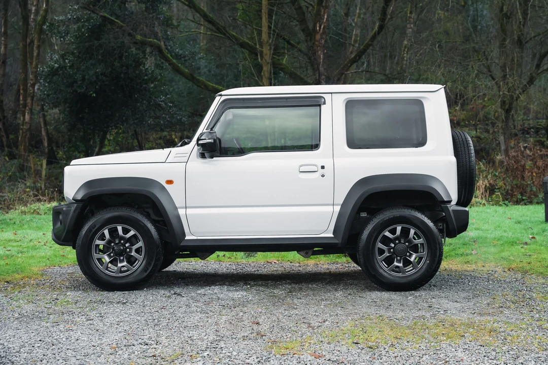 2019 Suzuki Jimny 4th Gen - Image 9 of 31