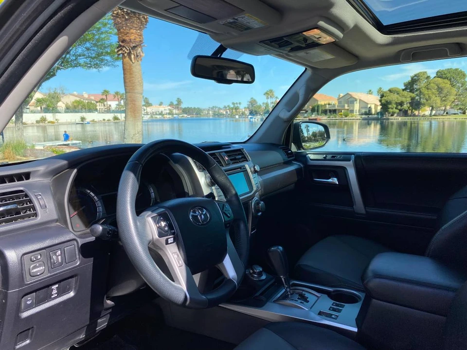 2019 Toyota 4Runner 5th Gen - Image 7 of 21