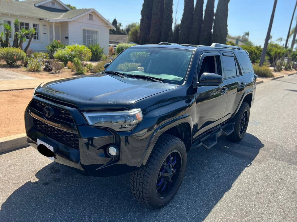2019 Toyota 4Runner 5th Gen - Image 15 of 20