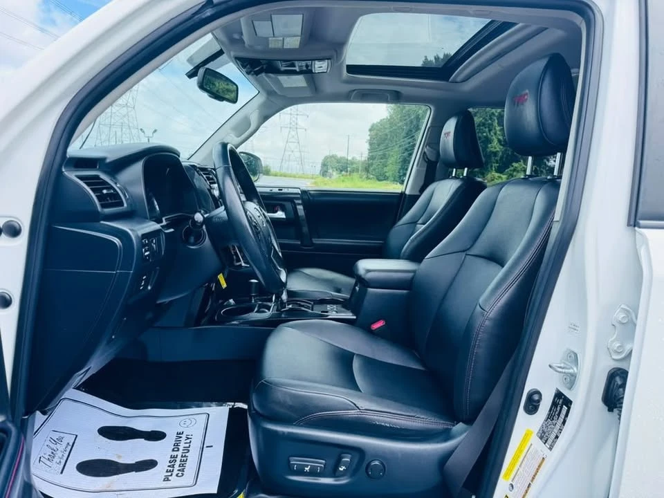2019 Toyota 4Runner 5th Gen - Image 9 of 11