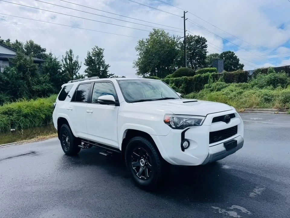 2019 Toyota 4Runner 5th Gen - Image 4 of 11