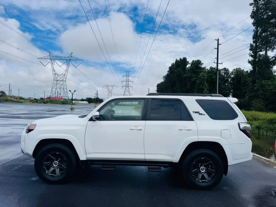 2019 Toyota 4Runner 5th Gen - Image 2 of 11