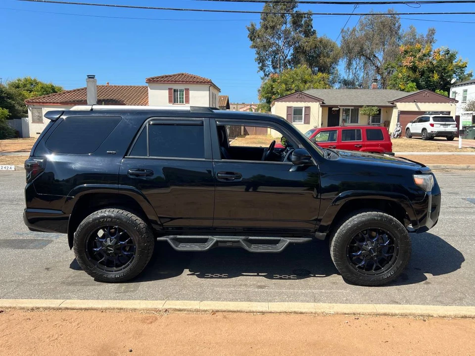 2019 Toyota 4Runner 5th Gen - Image 13 of 19