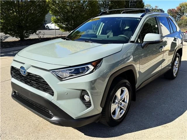 2019 Toyota RAV4 5th Gen - Image 6 of 21
