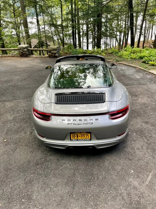 2019 Porsche 991 Targa 4 GTS - Image 5 of 9