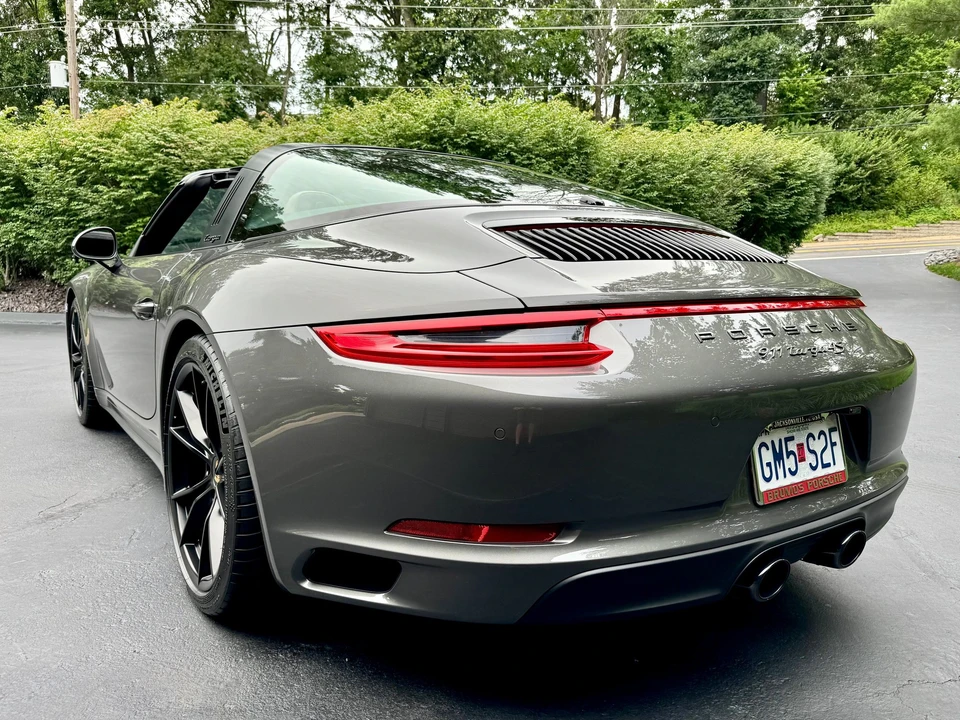 2019 Porsche 991 Targa 4 & 4S - Image 6 of 20