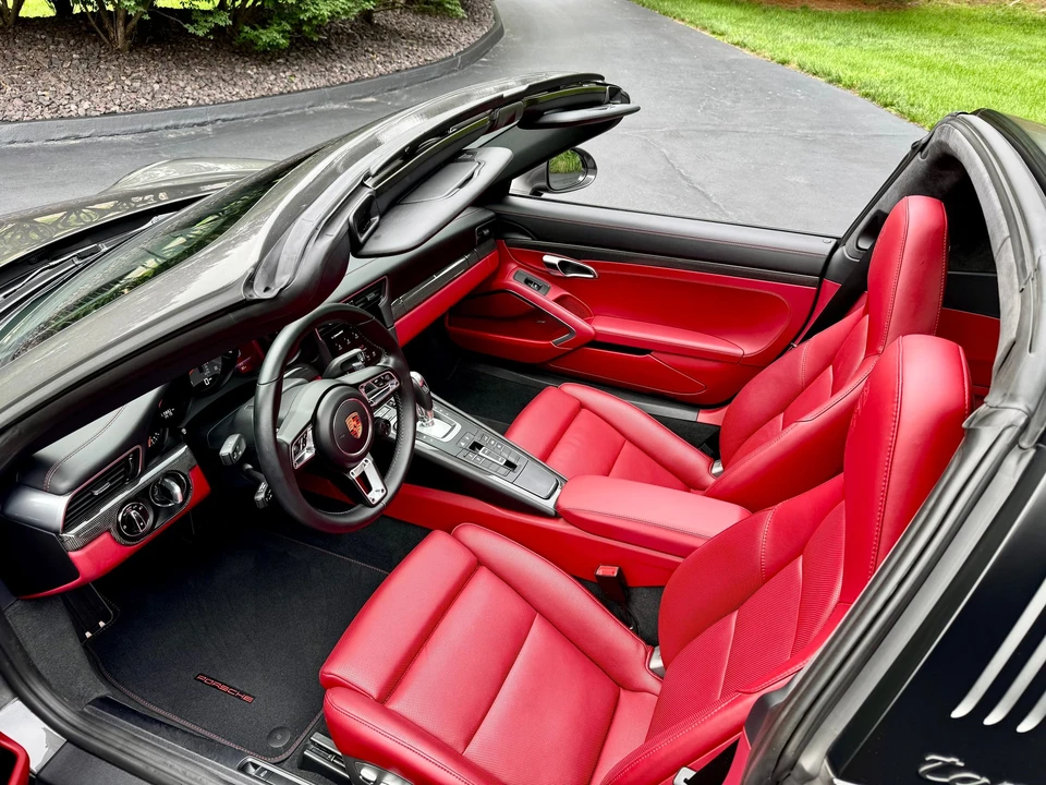 2019 Porsche 991 Targa 4 & 4S - Image 12 of 20