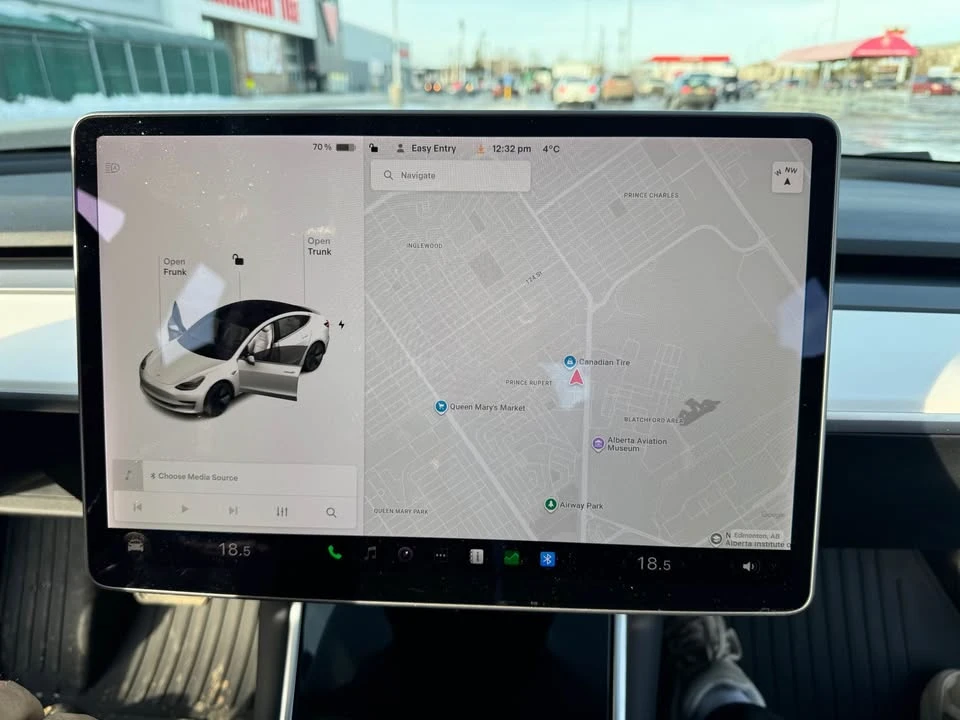 2019 Tesla Model 3 - Image 8 of 8