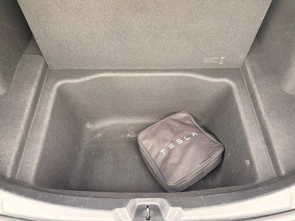 2019 Tesla Model 3 - Image 12 of 17