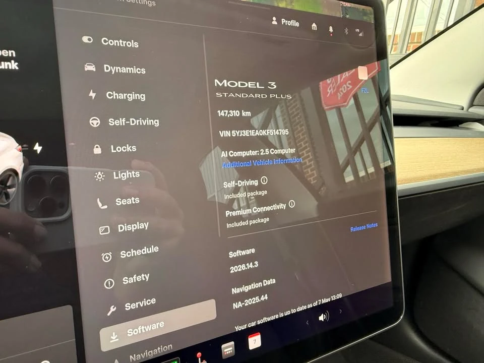 2019 Tesla Model 3 - Image 17 of 17
