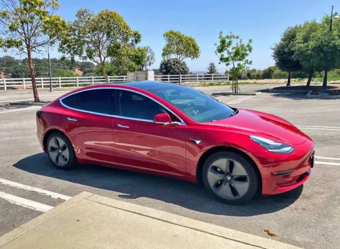 2019 Tesla Model 3 Standard Range Plus