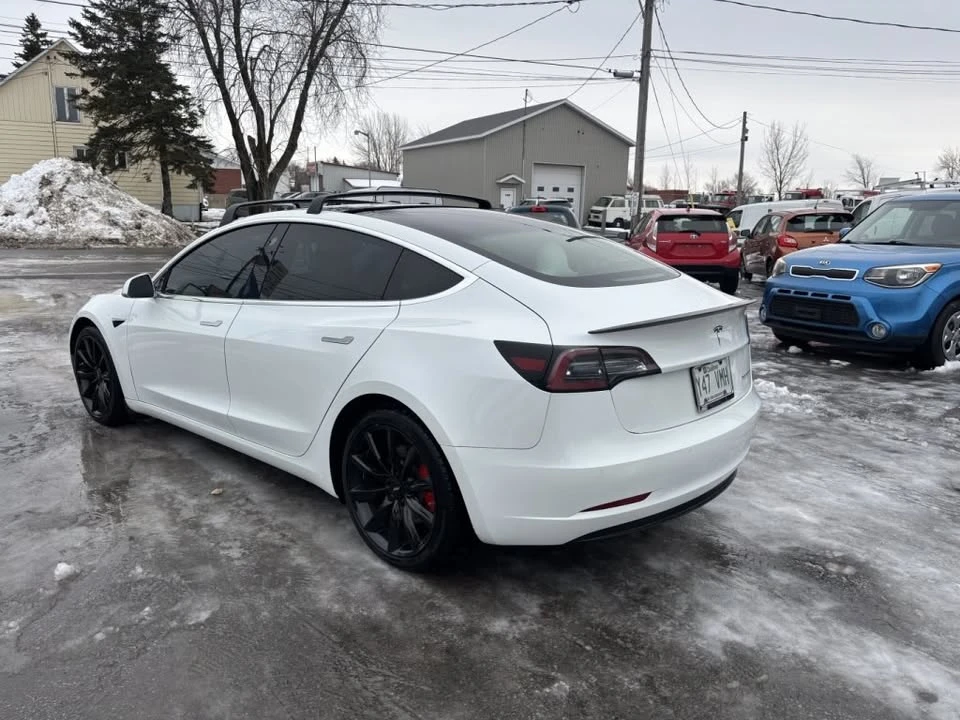 2019 Tesla Model 3 - Image 2 of 11