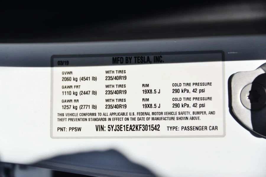 2019 Tesla Model 3 - Image 18 of 29