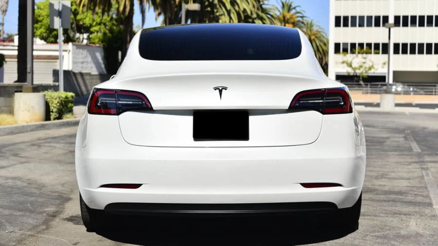 2019 Tesla Model 3 - Image 16 of 29