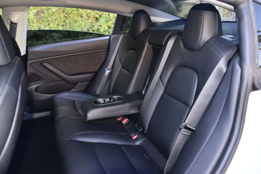 2019 Tesla Model 3 - Image 8 of 29