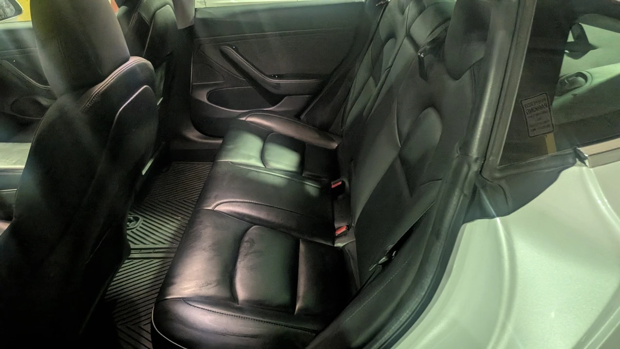 2019 Tesla Model 3 - Image 13 of 20