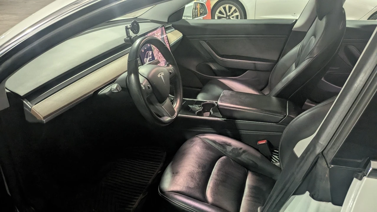 2019 Tesla Model 3 - Image 12 of 20