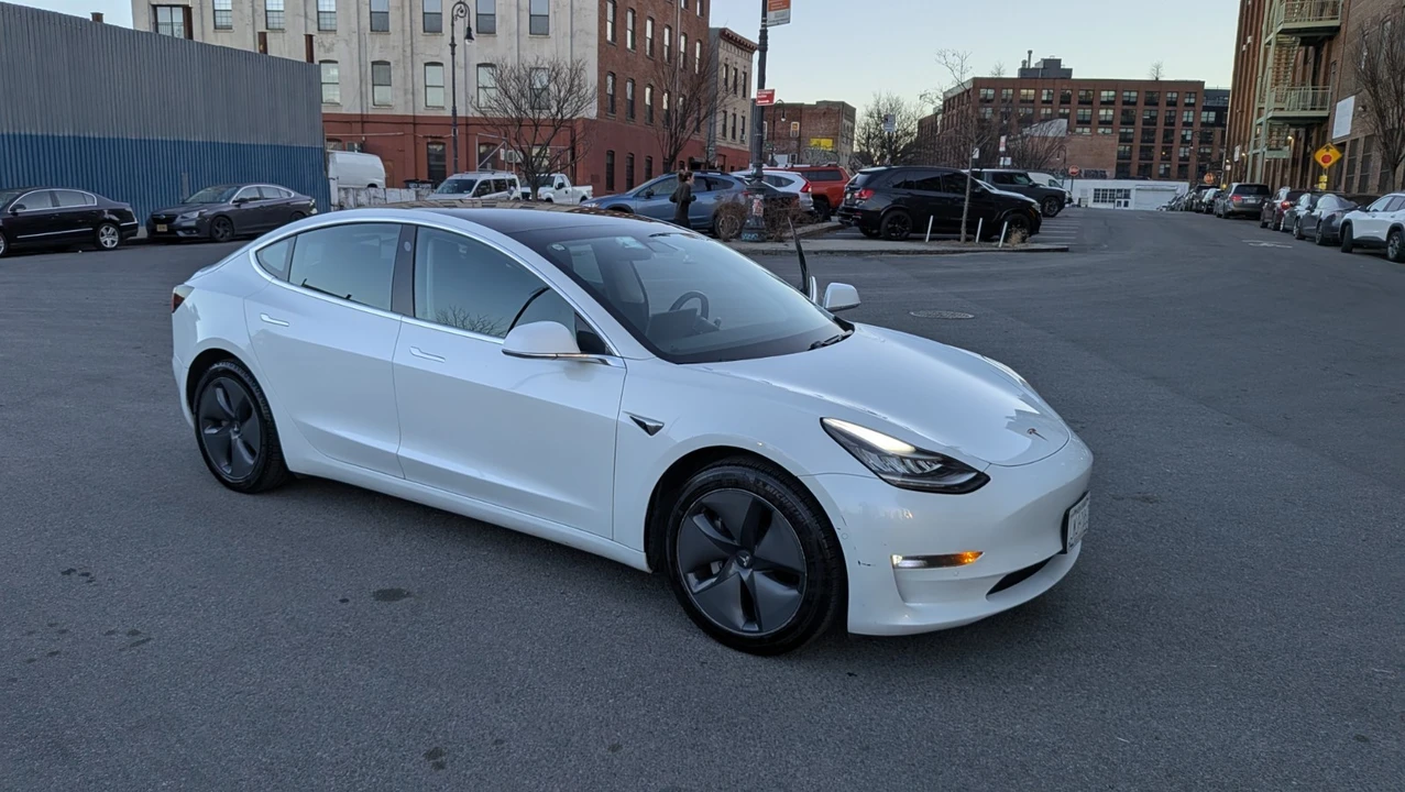 2019 Tesla Model 3 - Image 15 of 20