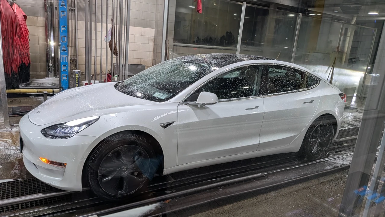 2019 Tesla Model 3 - Image 21 of 21