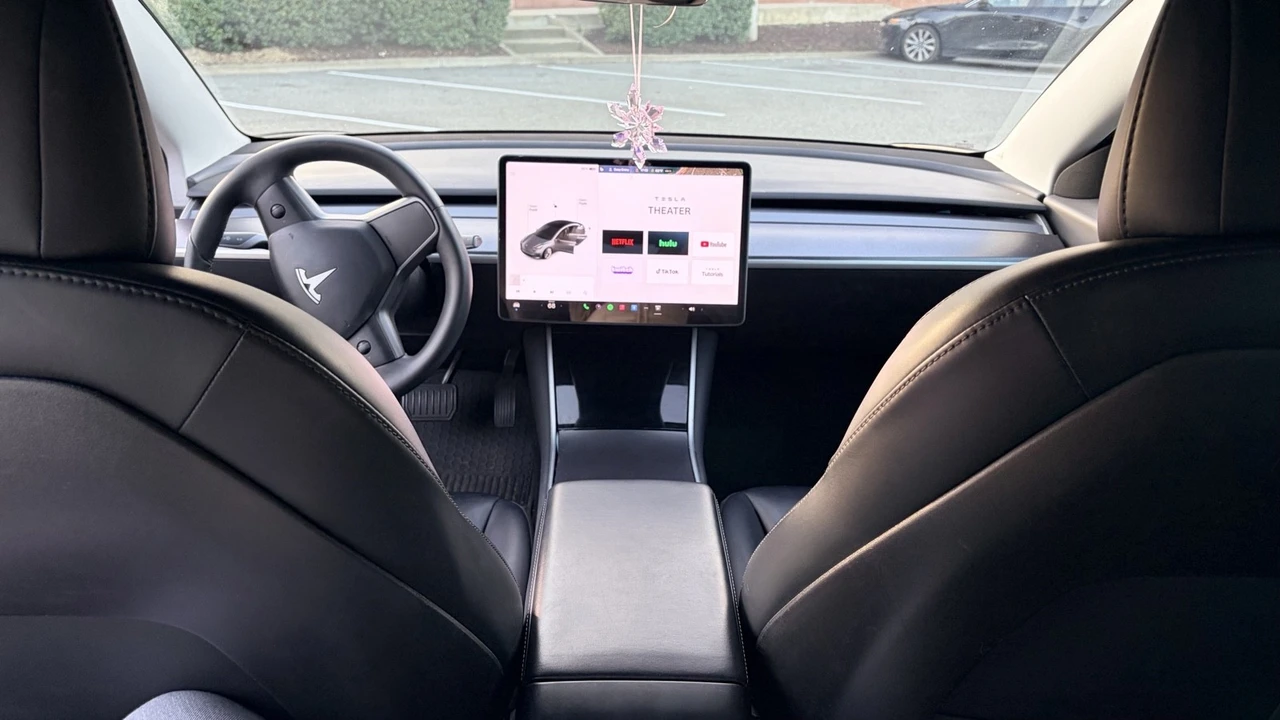 2019 Tesla Model 3 - Image 6 of 6