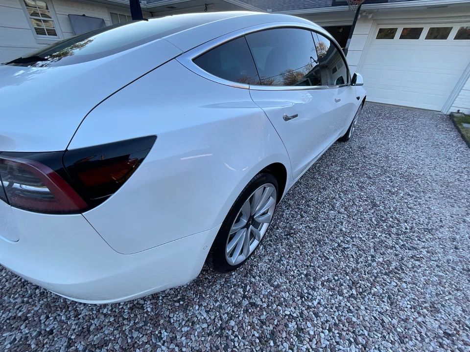 2019 Tesla Model 3 - Image 11 of 21