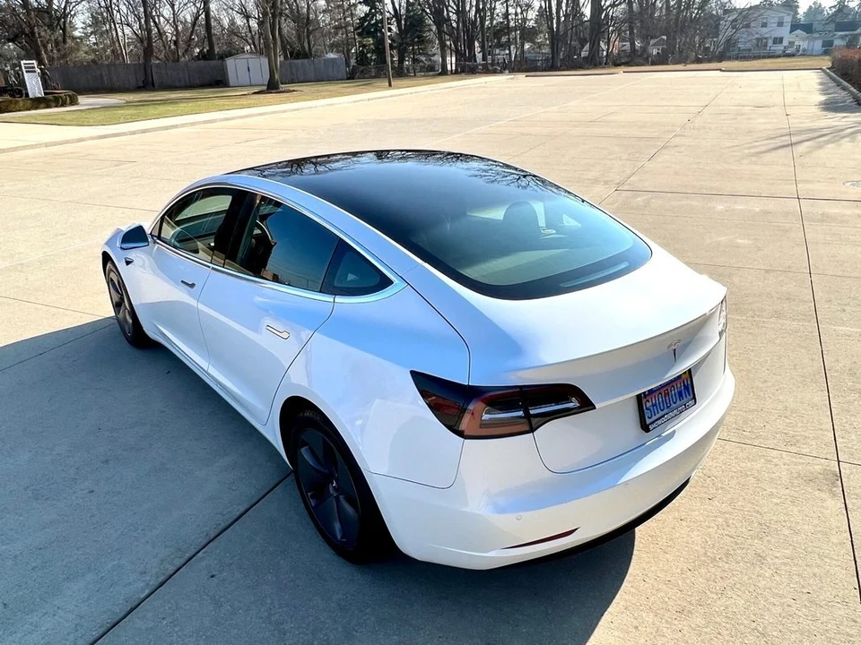 2019 Tesla Model 3 - Image 18 of 21