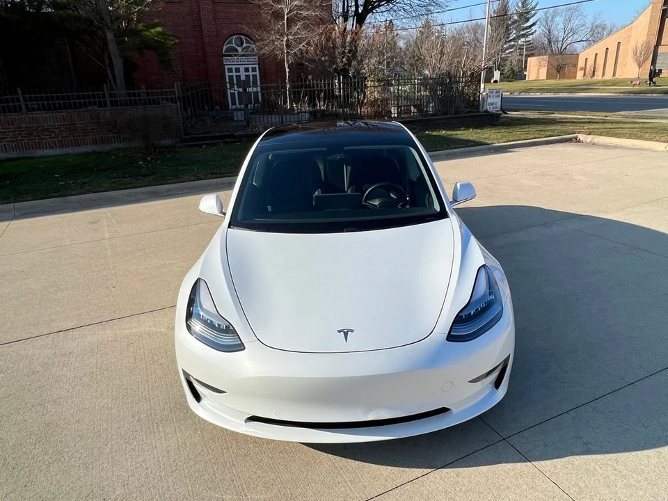 2019 Tesla Model S - Image 15 of 21
