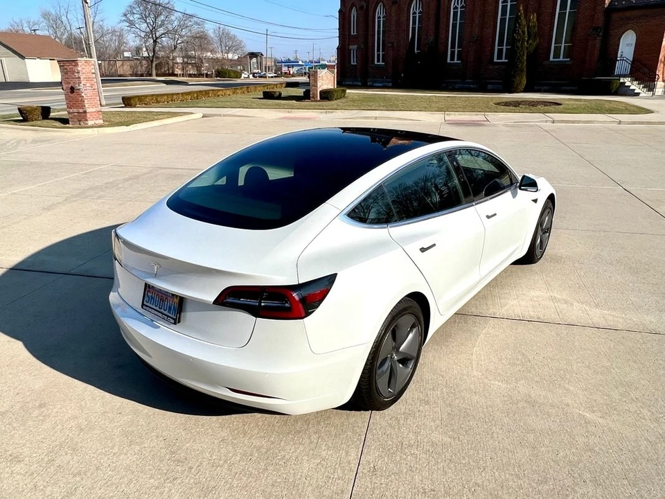 2019 Tesla Model S - Image 17 of 21
