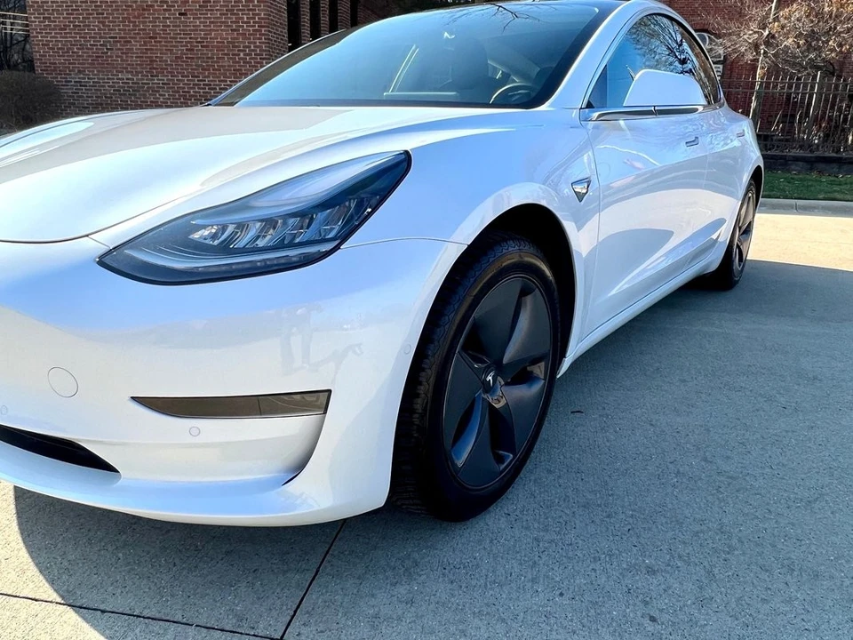 2019 Tesla Model S - Image 19 of 21