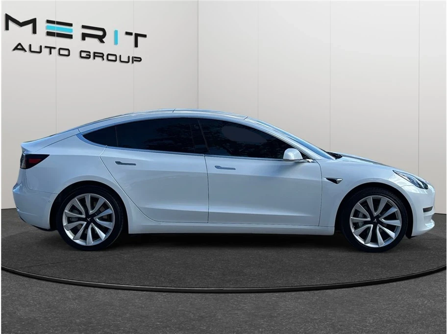 2019 Tesla Model 3 - Image 10 of 21