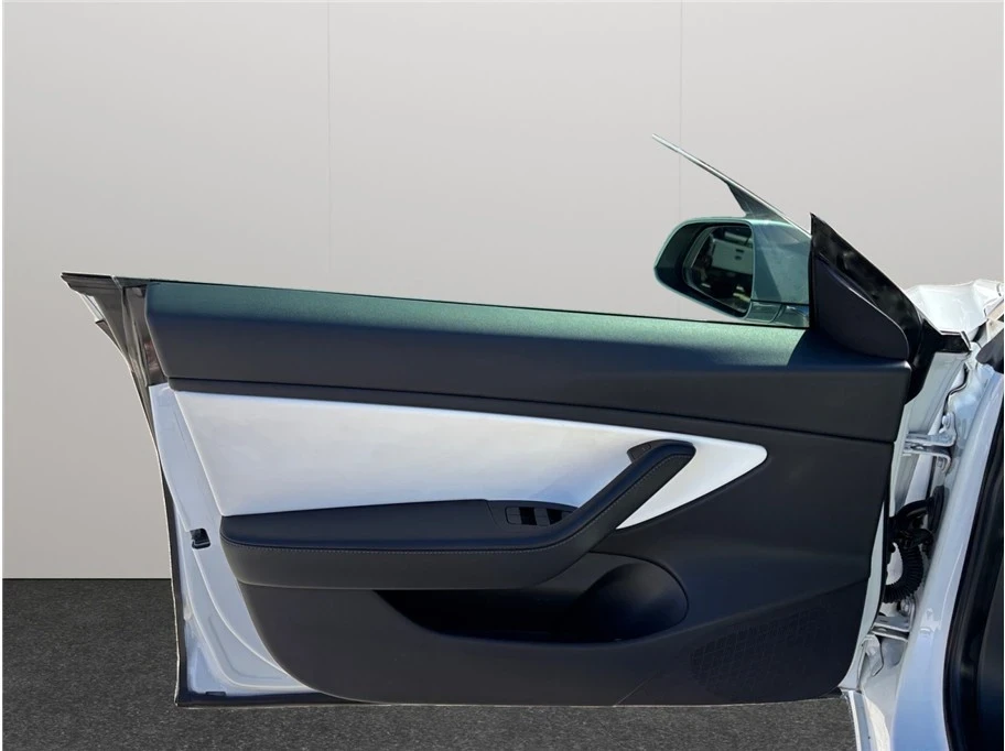 2019 Tesla Model 3 - Image 19 of 21