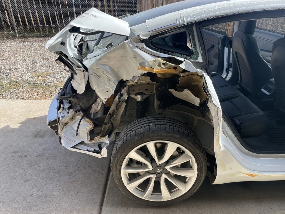 2019 Tesla Model 3 - Image 15 of 21