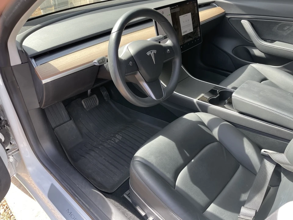 2019 Tesla Model 3 - Image 20 of 21
