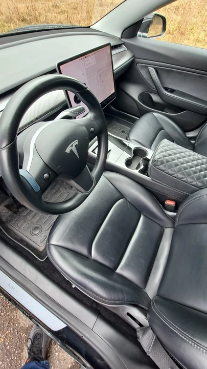 2019 Tesla Model 3 - Image 6 of 9