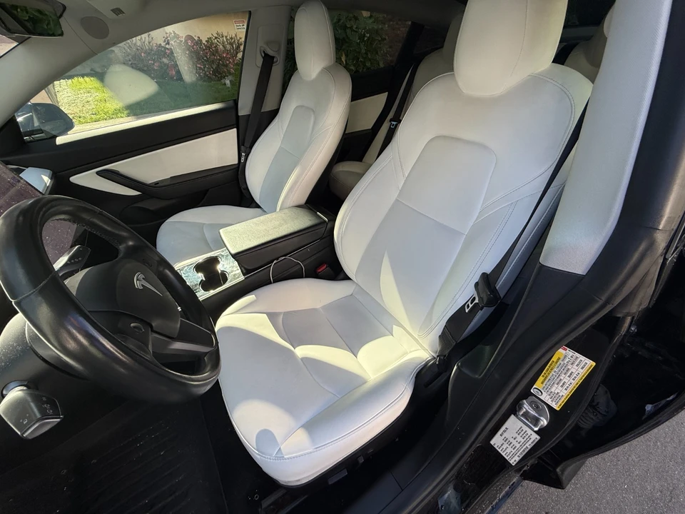 2019 Tesla Model 3 - Image 5 of 10