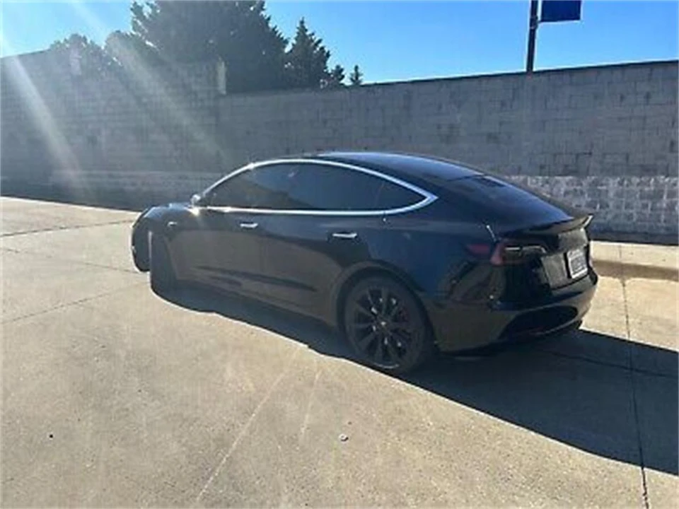 2019 Tesla Model 3 - Image 3 of 25