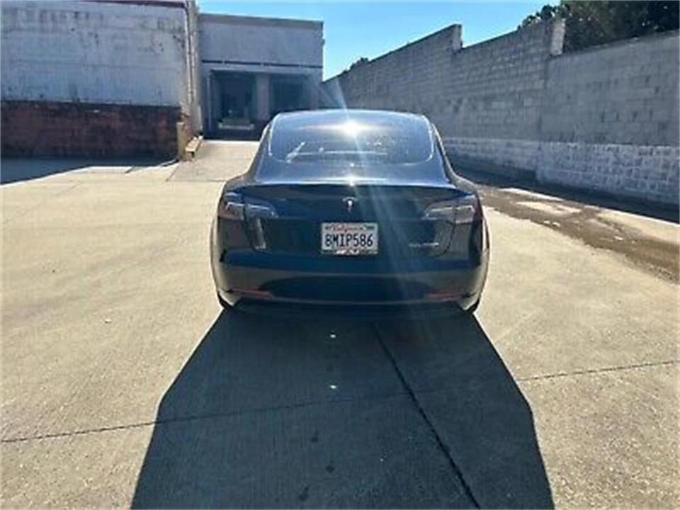 2019 Tesla Model 3 - Image 11 of 25