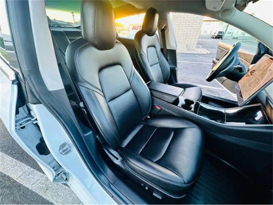 2019 Tesla Model 3 - Image 6 of 29