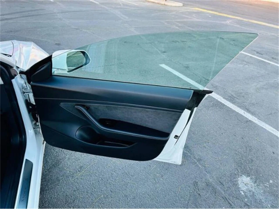 2019 Tesla Model 3 - Image 8 of 29