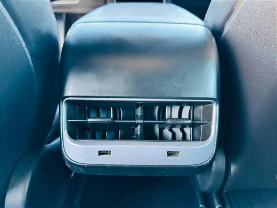 2019 Tesla Model 3 - Image 10 of 29