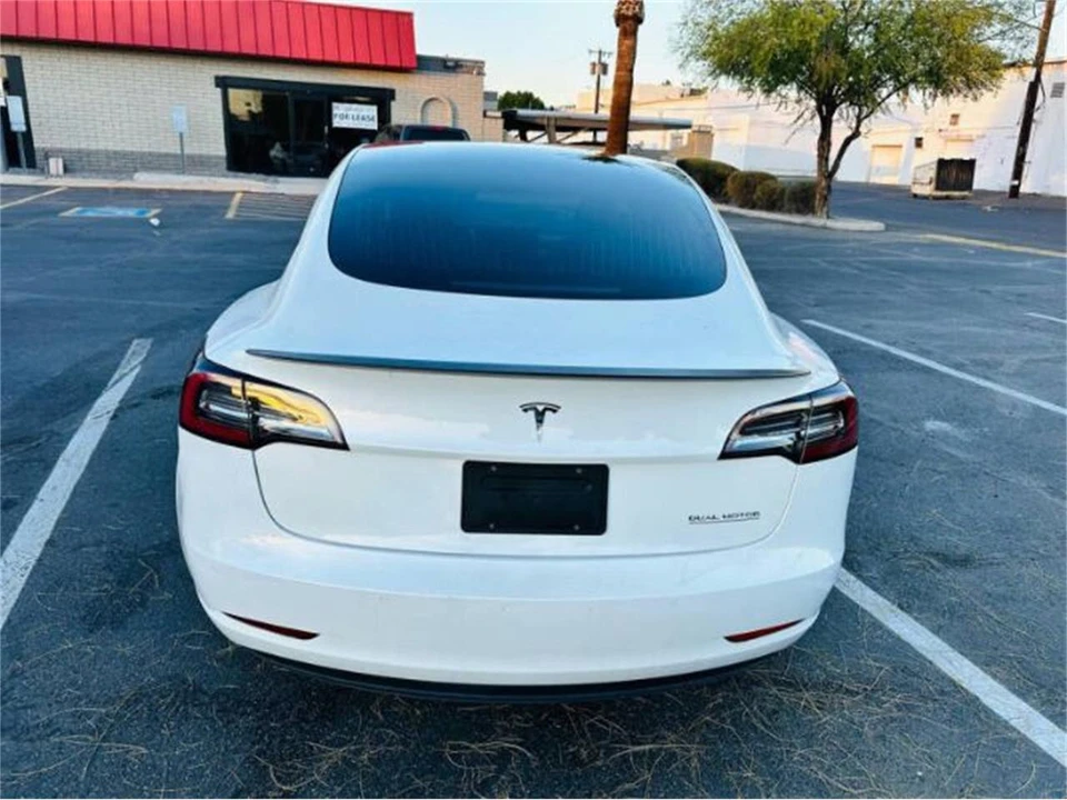 2019 Tesla Model 3 - Image 25 of 29