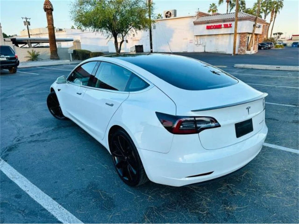 2019 Tesla Model 3 - Image 26 of 29