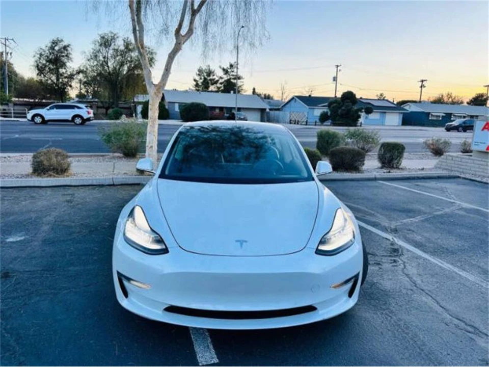 2019 Tesla Model 3 - Image 28 of 29