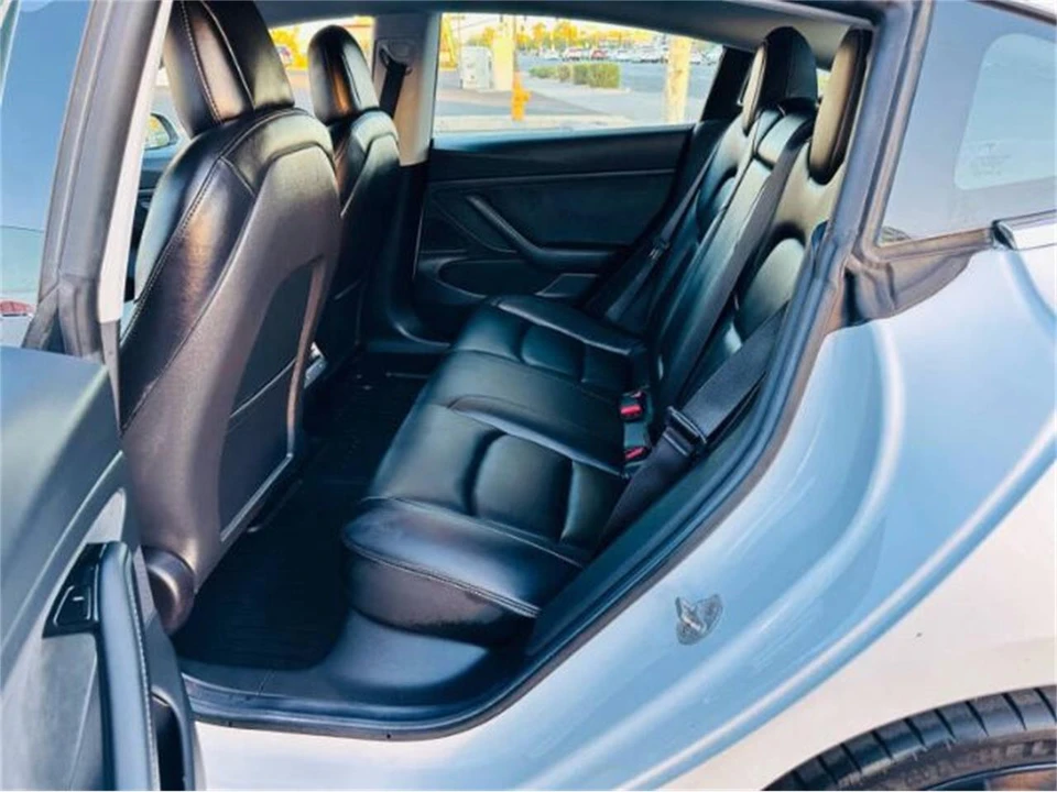 2019 Tesla Model 3 - Image 11 of 29